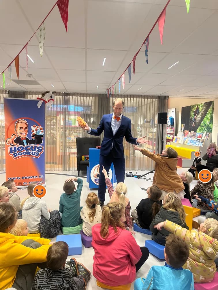 Kindergoochelaar van The Happy Magician foto 1